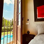 Libertas Tuscan Hideaway Вилла